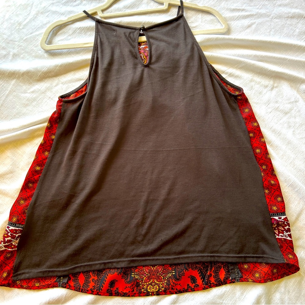 Skylar & Jade Boho Halter Look Top - Size Large - Picture 2 of 14